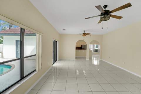 9401 NW 18th Drive, Plantation FL - photo 12 of 59
