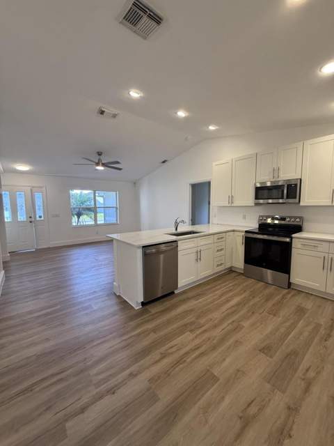 2226 SE Friendship Street, Port St. Lucie FL - photo 8 of 21
