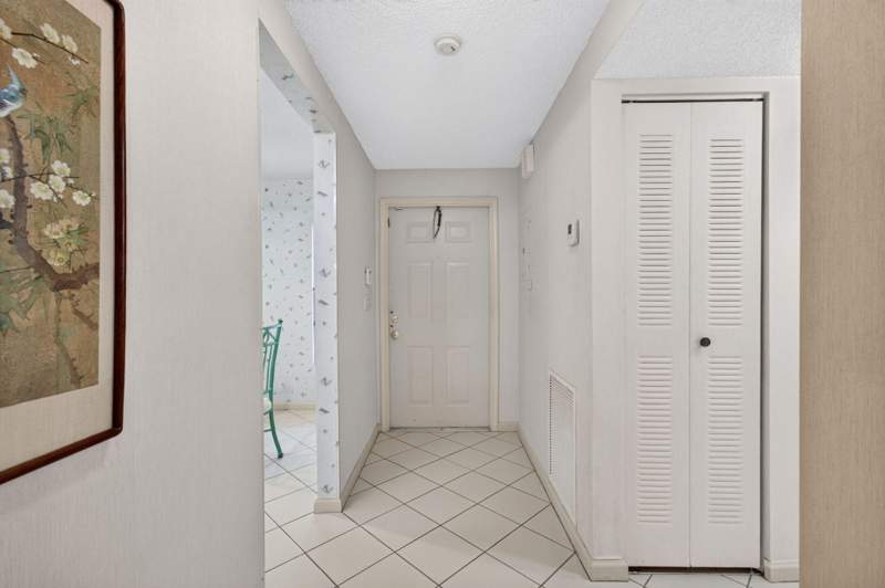 2 bedroom Condominium at 9711 Pavarotti Terrace #103, Sun Valley East Condo, Boynton Beach — photo 5