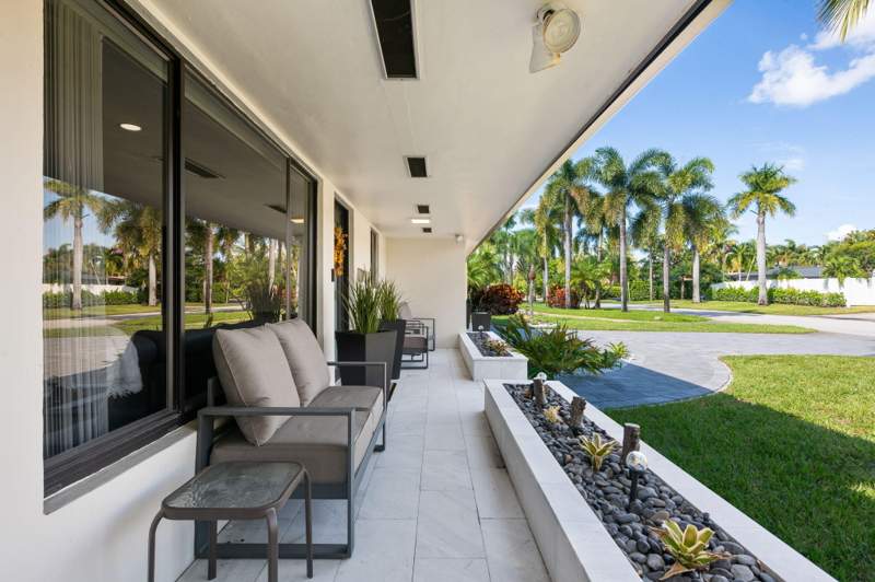 4 bedroom Single Family Residence at 5161 NE 18th Terrace, Coral Ridge Add, Fort Lauderdale — photo 3