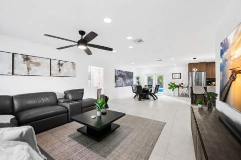 5161 NE 18th Terrace, Fort Lauderdale FL - photo 6 of 39