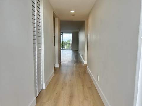 4725 Lucerne Lakes Boulevard #413, Lake Worth FL - photo 6 of 26