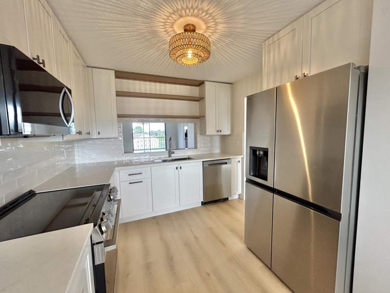 2 bedroom Condominium at 4725 Lucerne Lakes Boulevard #413, Fairway Club Condo, Lake Worth — photo 5