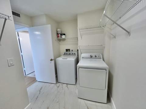 4725 Lucerne Lakes Boulevard #413, Lake Worth FL - photo 20 of 26