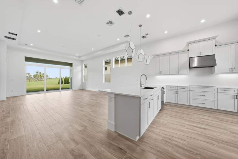 3 bedroom Single Family Residence at 8128 SW Vanita Way, Verano South Pud 1 - Pod, Port St. Lucie — photo 5