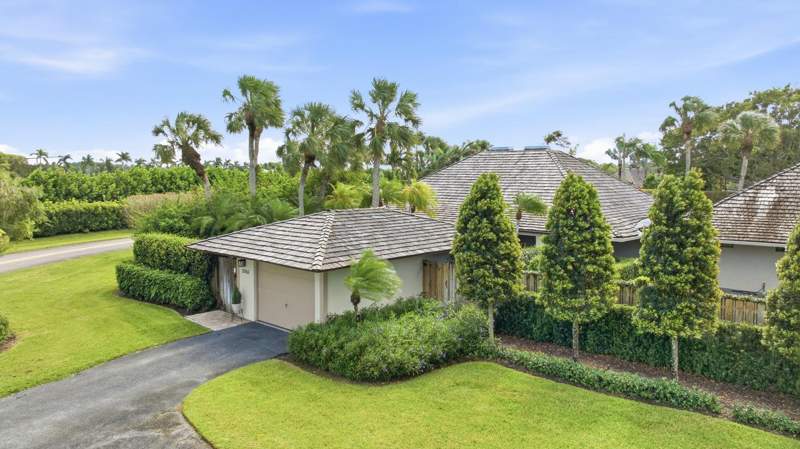2 bedroom Single Family Residence at 2083 Wightman Drive, Golf And Tennis Village Ph 2A, Wellington — photo 2