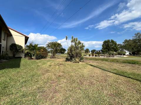 4682 Lucerne Lakes Boulevard #206, Lake Worth FL - photo 23 of 31