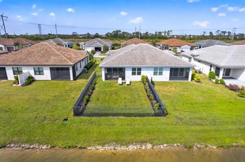 27063 SW Viterbo Way, Port St. Lucie FL - photo 24 of 30