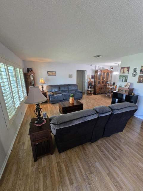 7104 NW 92nd Terrace, Tamarac FL - photo 13 of 27