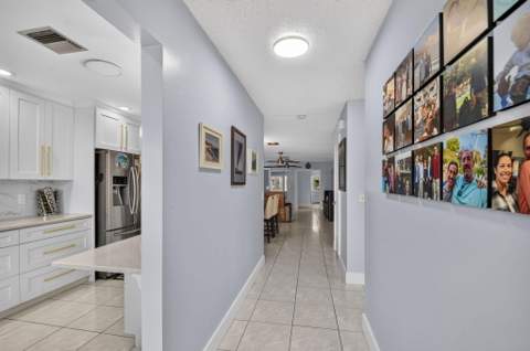 5780 Fernley Drive #109, West Palm Beach FL - photo 7 of 46