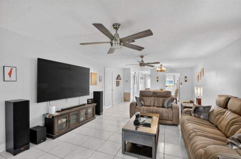 5780 Fernley Drive #109, West Palm Beach FL - photo 16 of 46