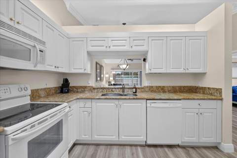 17 Sausalito Drive, Boynton Beach FL - photo 11 of 53