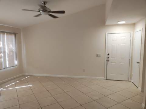4281 W McNab Road #Unit 27, Pompano Beach FL - photo 9 of 28
