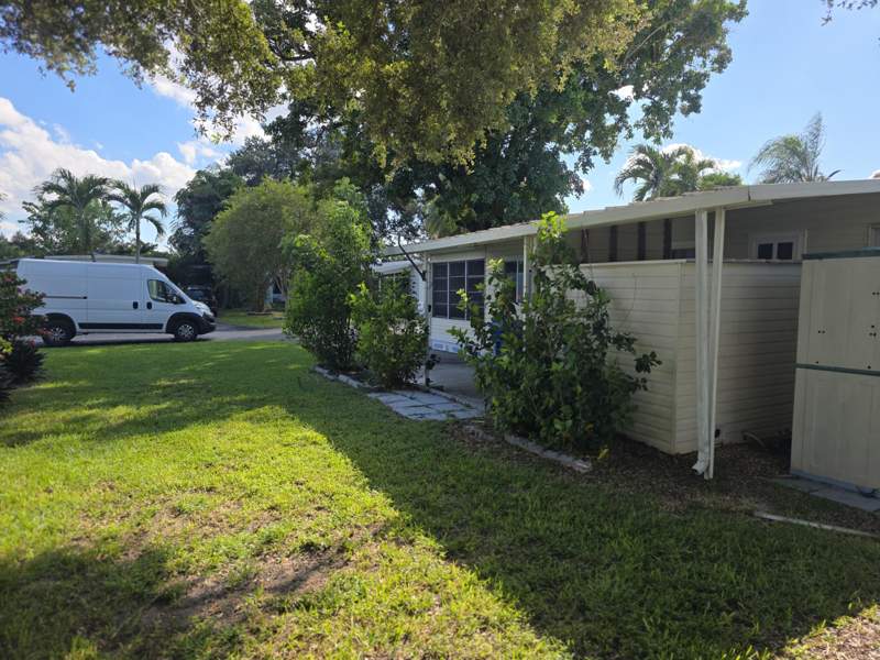 3 bedroom Manufactured Home at 4521 NW 69th Court #lot H10, Deerfield Lake, Coconut Creek — photo 4