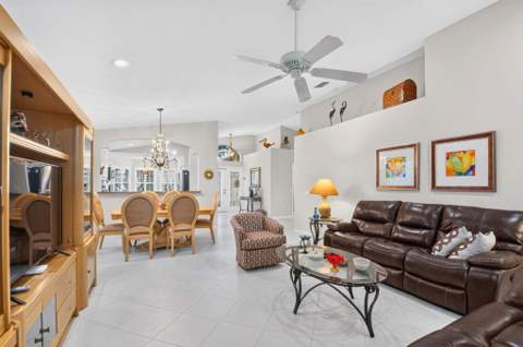 7543 Pebble Shores Terrace, Lake Worth FL - photo 17 of 76