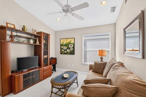 7543 Pebble Shores Terrace, Lake Worth FL - photo 19 of 76