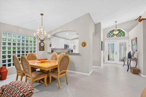 7543 Pebble Shores Terrace, Lake Worth FL - photo 13 of 76