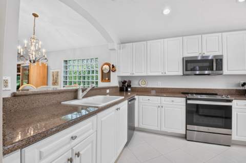 7543 Pebble Shores Terrace, Lake Worth FL - photo 7 of 76