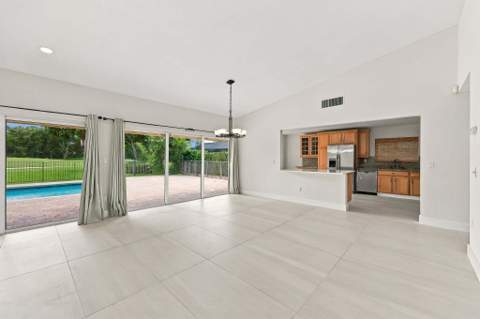 10134 Boca Woods Lane, Boca Raton FL - photo 15 of 76