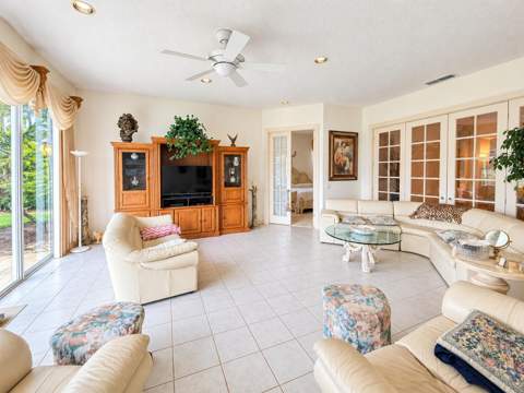 1705 Flagler Manor Circle, West Palm Beach FL - photo 12 of 23