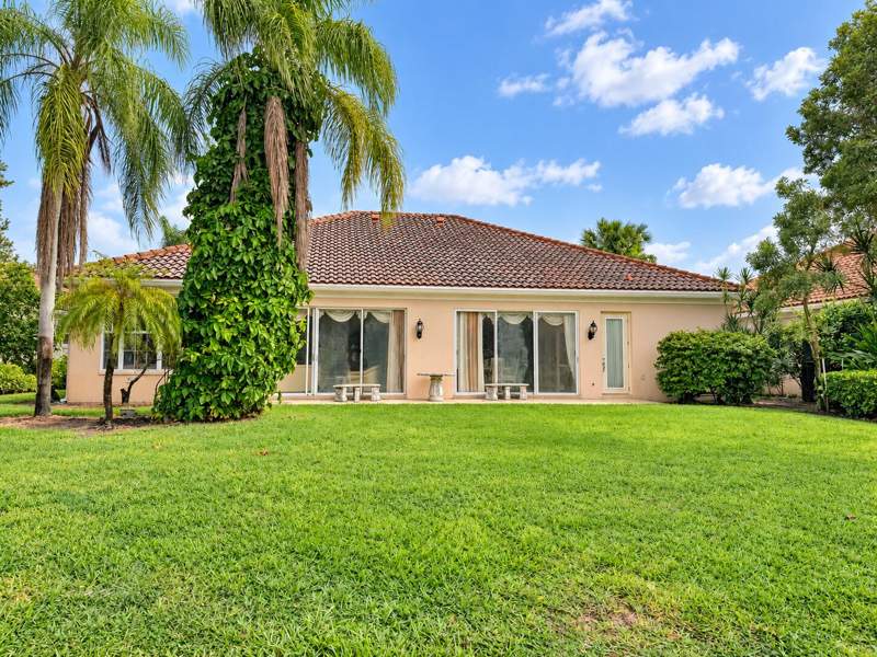 4 bedroom Single Family Residence at 1705 Flagler Manor Circle, Flagler Mnr, West Palm Beach — photo 5