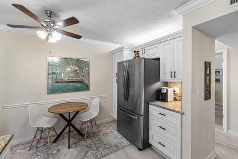 10771 Palm Lake Avenue #102, Boynton Beach FL - photo 16 of 68
