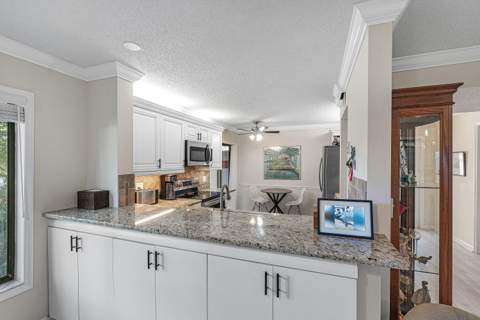 10771 Palm Lake Avenue #102, Boynton Beach FL - photo 12 of 68