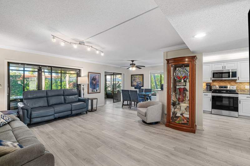 3 bedroom Condominium at 10771 Palm Lake Avenue #102, Palm Chase, Boynton Beach — photo 2