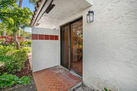 10771 Palm Lake Avenue #102, Boynton Beach FL - photo 15 of 68