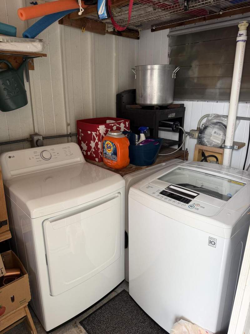 2 bedroom Manufactured Home at 1961 SW 84th Avenue, Park City Sec Three, Davie — photo 2
