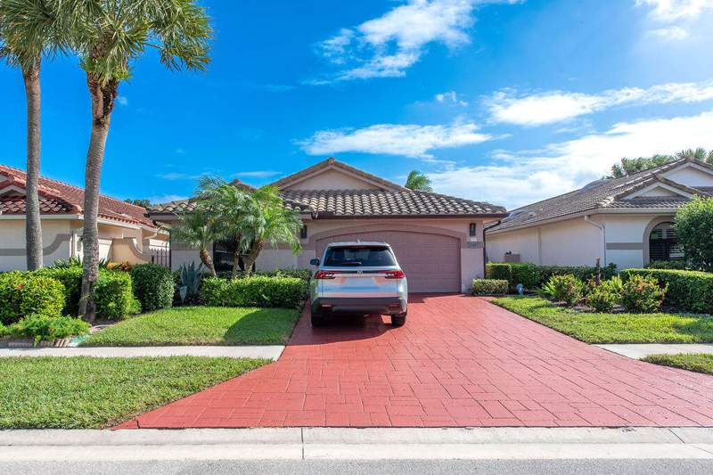 3 bedroom Single Family Residence at 15408 Strathearn Drive, Gleneagles 9, Delray Beach — photo 2