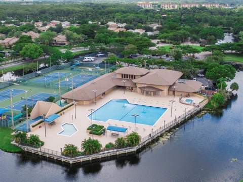 2358 NW 39th Avenue, Coconut Creek FL - photo 23 of 34