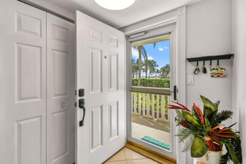 801 Lake Shore Drive #109, Lake Park FL - photo 9 of 57