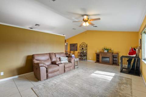 1119 Sea Pines Way, Lantana FL - photo 7 of 33