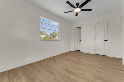 870 NW 34th Terrace, Lauderhill FL - photo 14 of 20