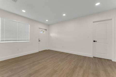870 NW 34th Terrace, Lauderhill FL - photo 18 of 20