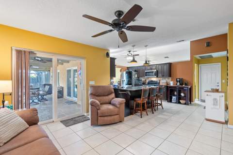 1119 Sea Pines Way, Lantana FL - photo 13 of 33