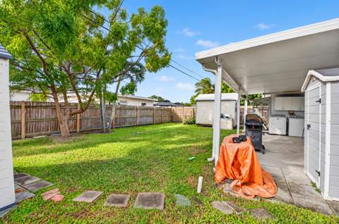 528 Beech Road, West Palm Beach FL - photo 15 of 22