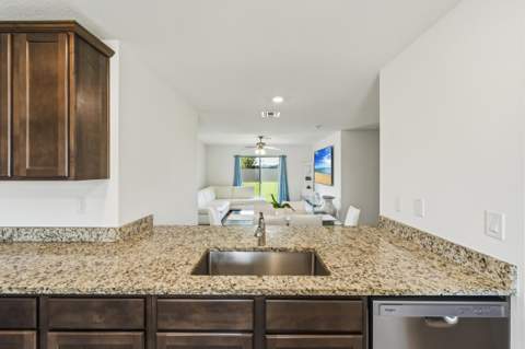 951 SW Paar Drive, Port St. Lucie FL - photo 6 of 35