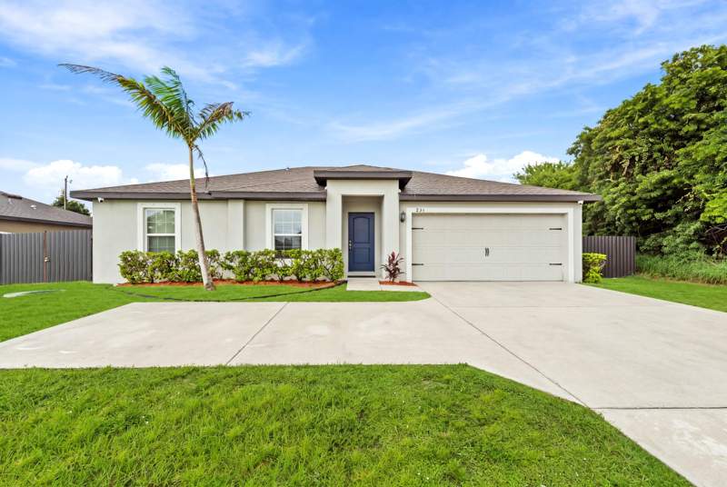 3 bedroom Single Family Residence at 951 SW Paar Drive, Port St Lucie Section 21, Port St. Lucie — photo 2