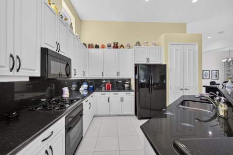 155 Esperanza Way, Palm Beach Gardens FL - photo 19 of 52