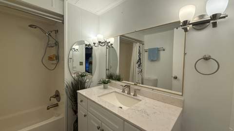 7217 SE Swan Avenue, Hobe Sound FL - photo 8 of 37