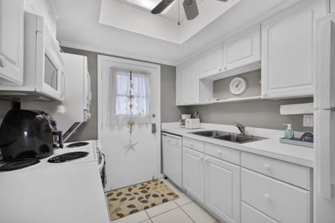 1208 Marine Way #G10, North Palm Beach FL - photo 23 of 68
