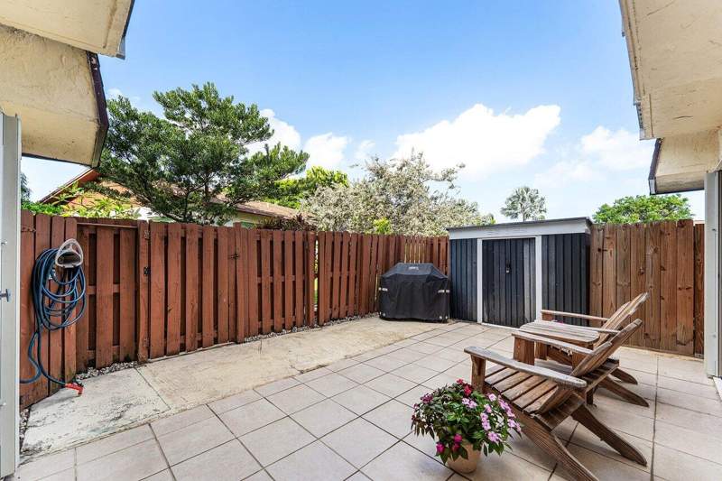 2 bedroom Townhouse at 562 SE 27th Terrace, Los Mangos Patio Villas And Townhomes, Boynton Beach — photo 3