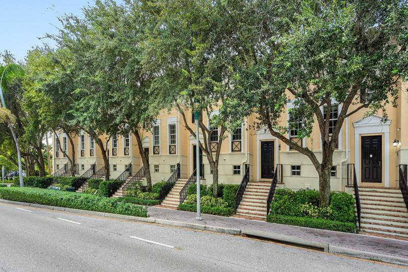 2 bedroom Townhouse at 75 NE 5th Avenue #D, Town Square, Delray Beach — photo 3