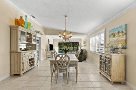 1004 SW Tamarrow Place, Stuart FL - photo 12 of 36