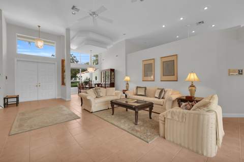 8004 Plantation Lakes Drive, Port St. Lucie FL - photo 13 of 59