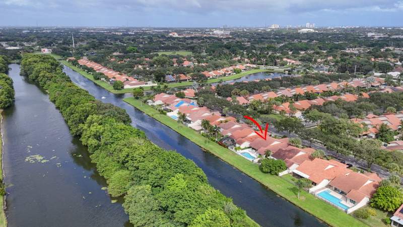 3 bedroom Single Family Residence at 2765 Hawthorne Lane, Saratoga Pointe, West Palm Beach — photo 2