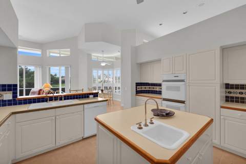 8004 Plantation Lakes Drive, Port St. Lucie FL - photo 19 of 59