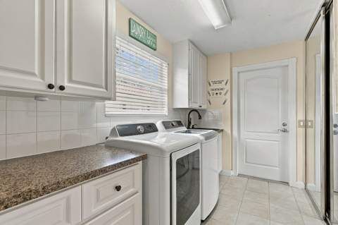 1004 SW Tamarrow Place, Stuart FL - photo 23 of 36